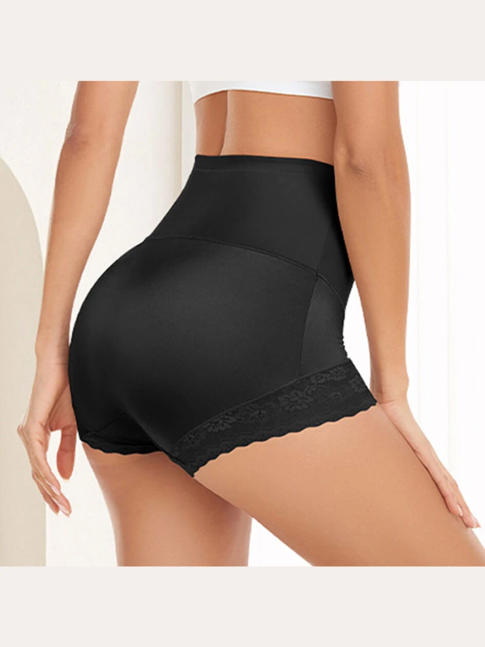 short amincissant en dentelle