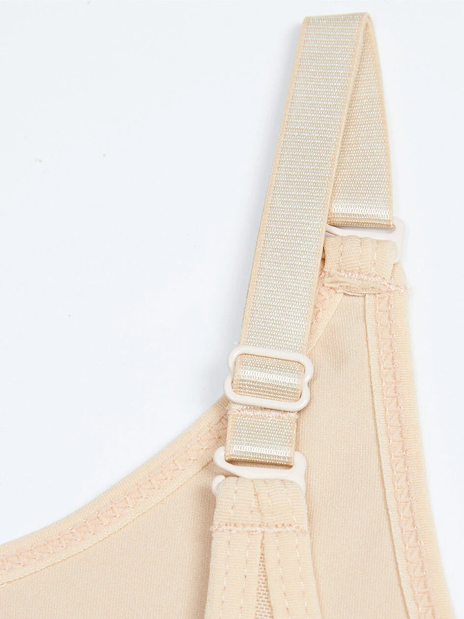 Adjustable-elastic-shoulder-strap-with-slider-detail-on-faja-panty