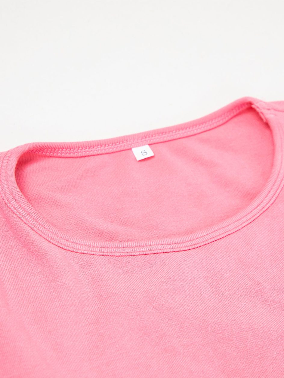 Vestido modelador com gola redonda
