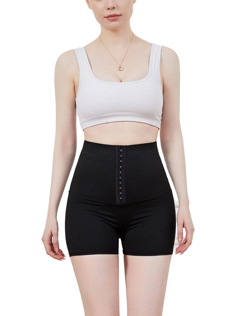 Short taille haute galbant les fesses et amincissant les cuisses