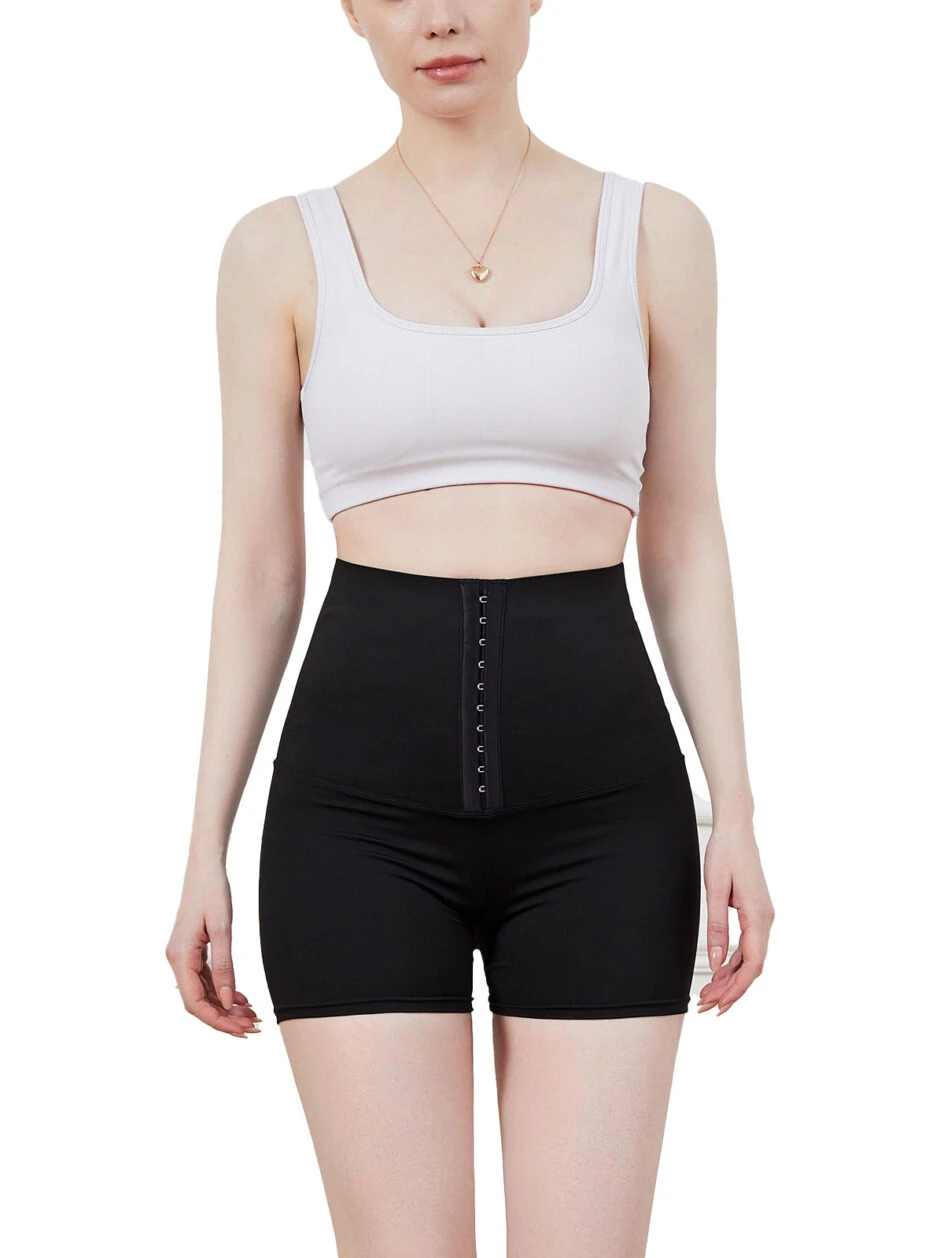 Shorts mit hoher Taille, die den Po anheben und die Oberschenkel schlanker machen