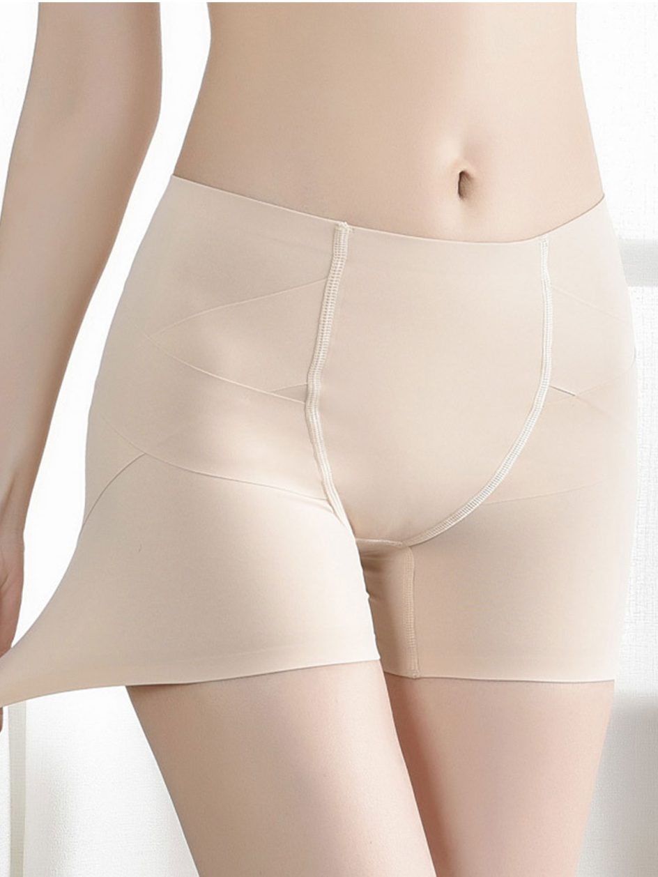 Shorts mit mittlerer Leibhöhe und formender Wirkung