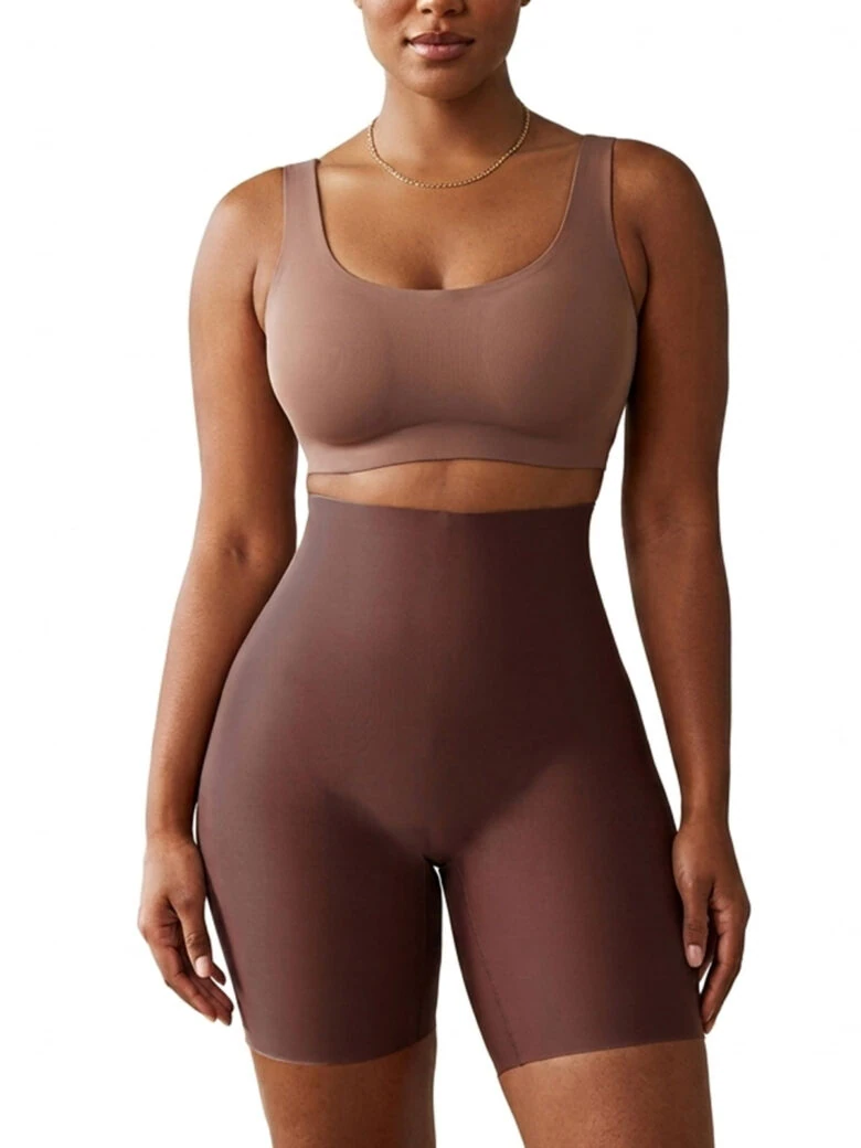 short amincissant à taille haute