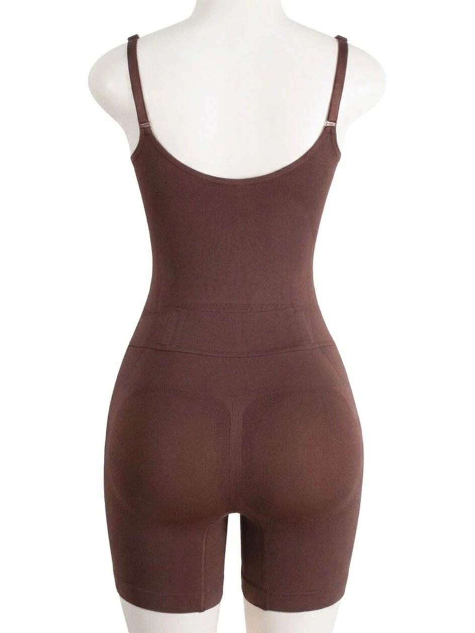 Bathroom-Friendly Seamless Shapewear with Open Rear Slit