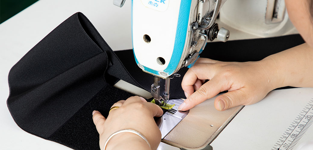 Corset amincissant — Atelier de l'usine Nanbin