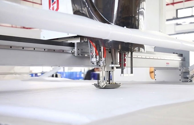 Automatic cutting bodysuit