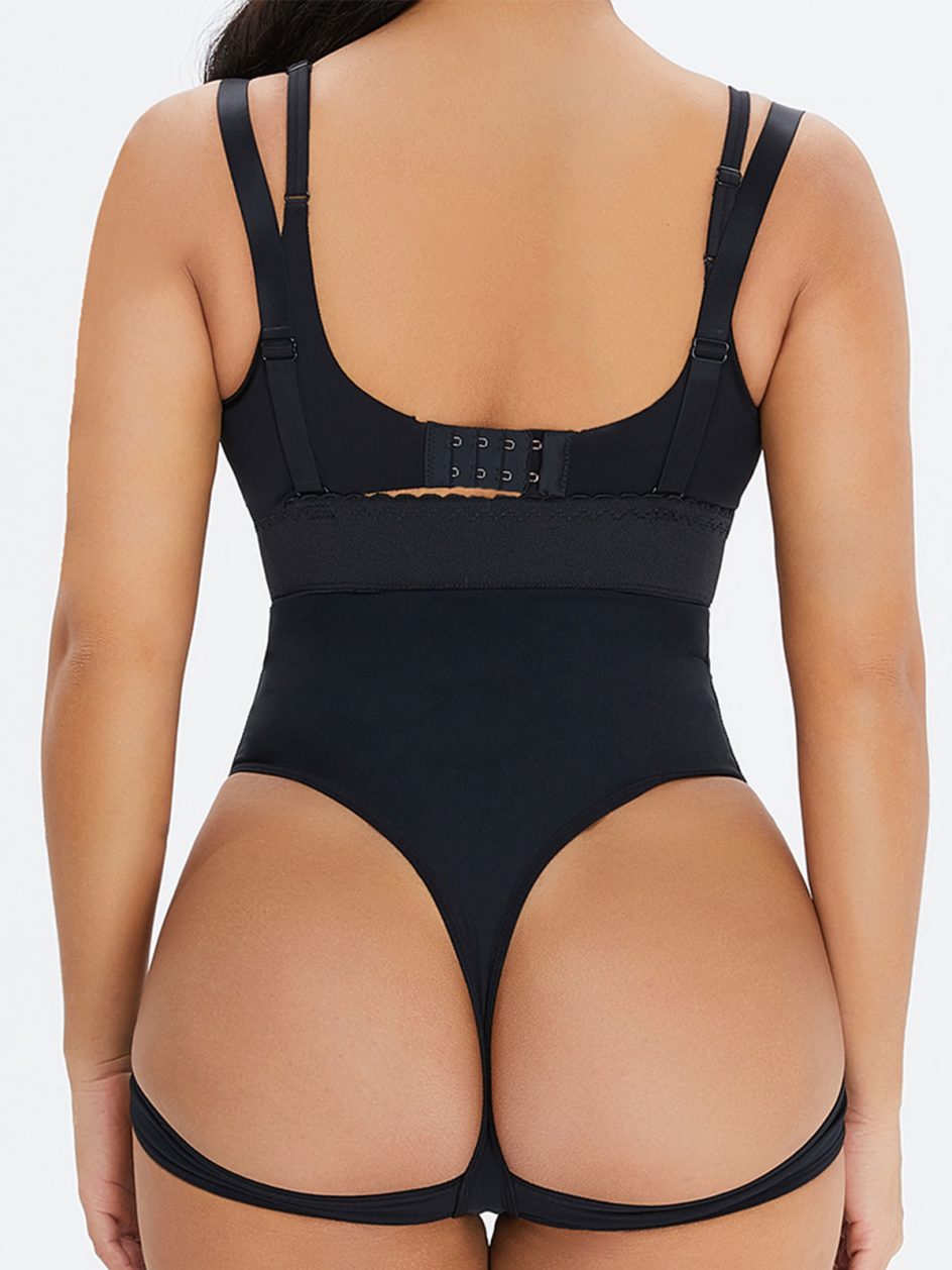 Cueca com alças removíveis para levantar o rabo