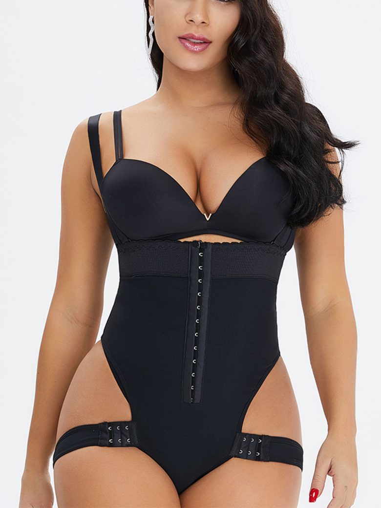 Cueca com alças removíveis para levantar o rabo