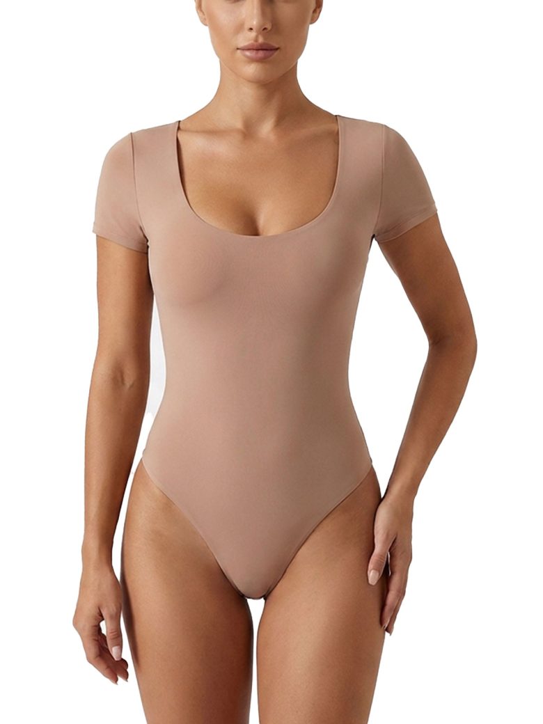 Body tanga con escote en U
